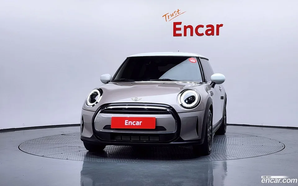 MINI Cooper 2023 — миниатюра 3