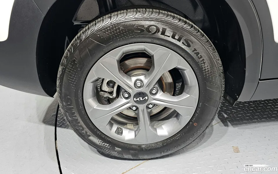 Kia Seltos 1.6 2WD 2025 — миниатюра 2
