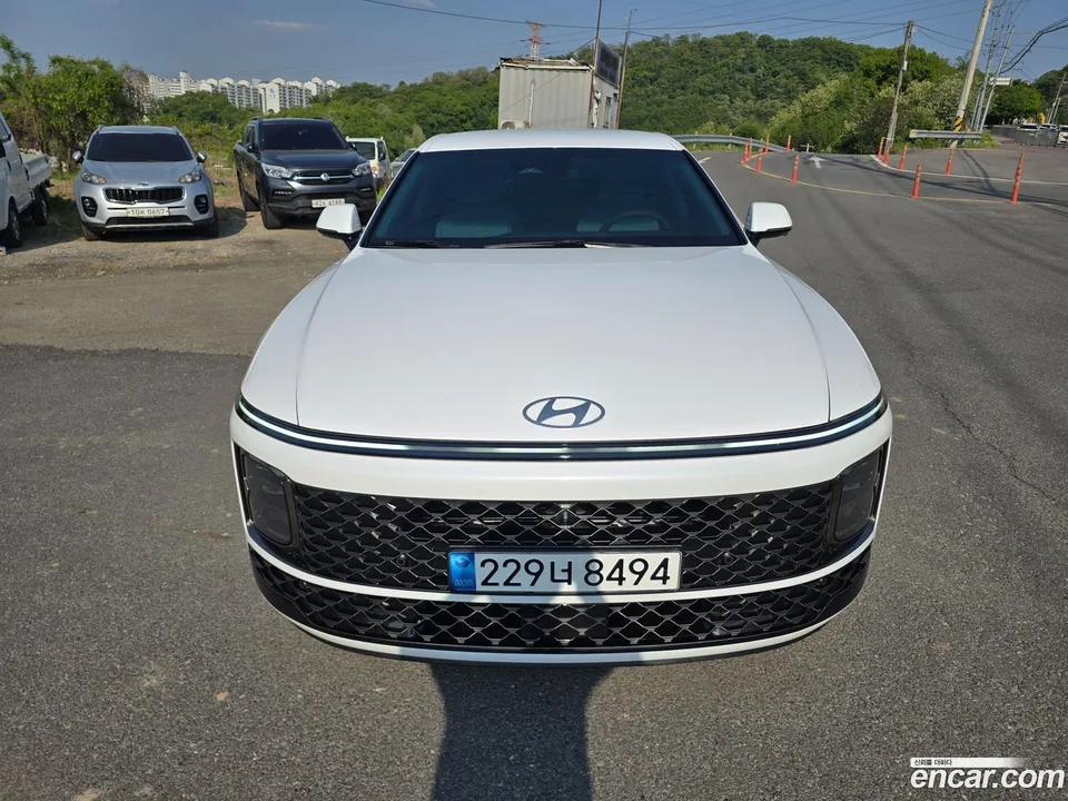 Hyundai Grandeur 3.5 2WD 2023 — миниатюра 3