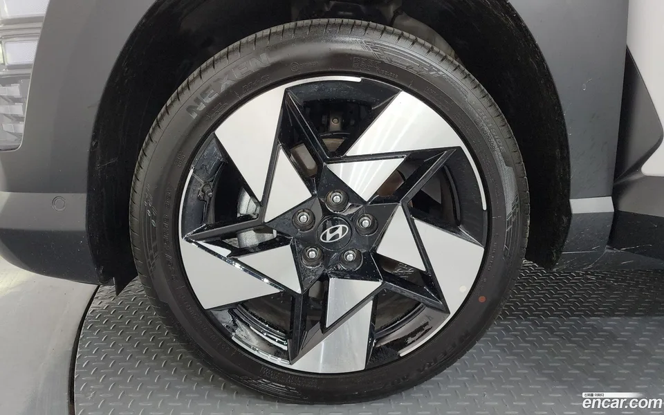 Hyundai Kona 1.6 2WD 2025 — миниатюра 2