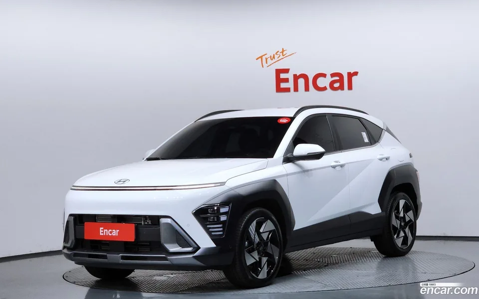 Hyundai Kona 1.6 2WD 2025 — фото 1, купить с доставкой в Москву