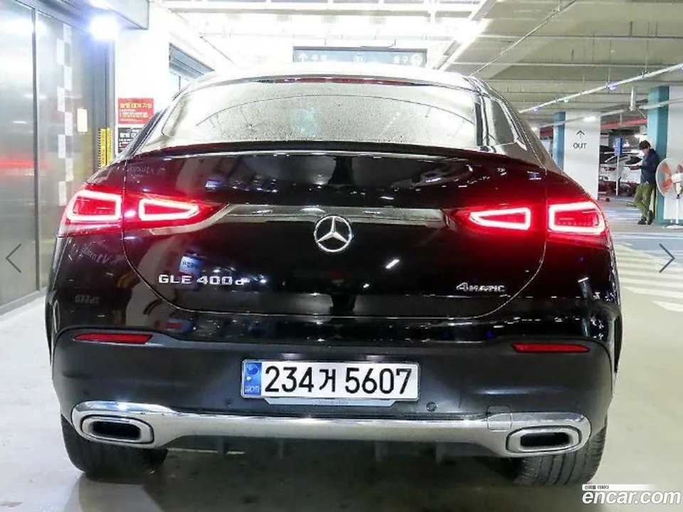 Mercedes-Benz GLE-Class GLE400d 4MATIC 2023 — миниатюра 2