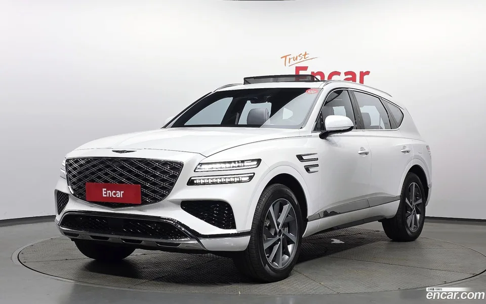 Genesis GV80 2.5T AWD 2023 — фото 1, купить с доставкой в Москву