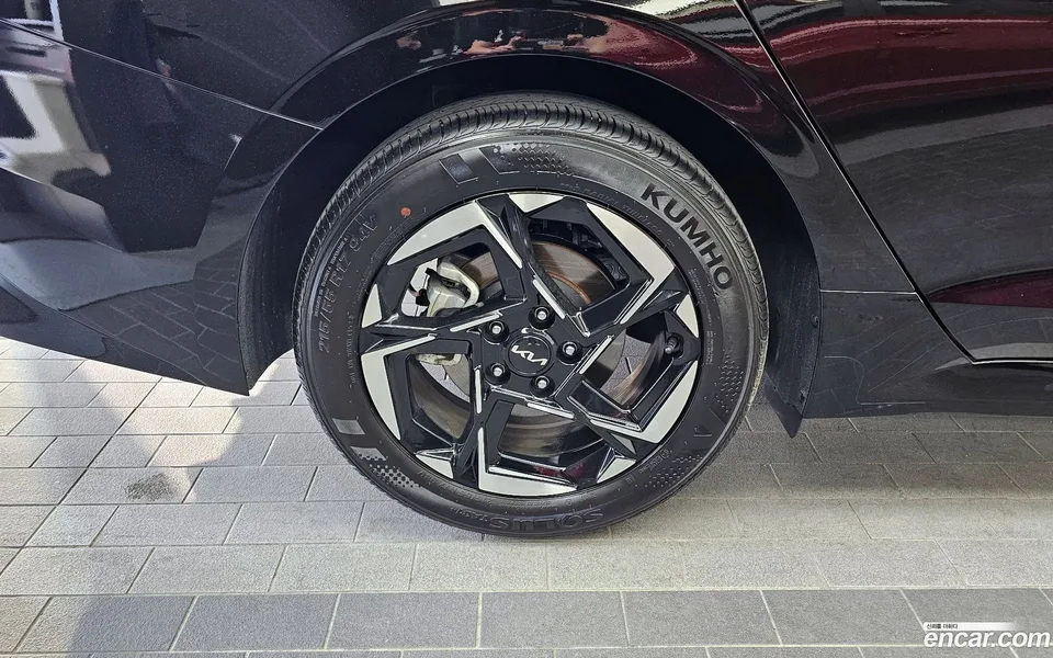 Kia K5 2.0 2023 — миниатюра 2
