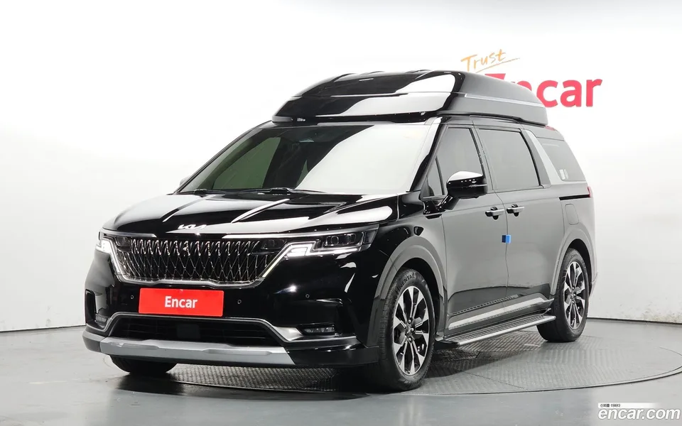 Kia Carnival 9 2022 — фото 1, купить с доставкой в Москву