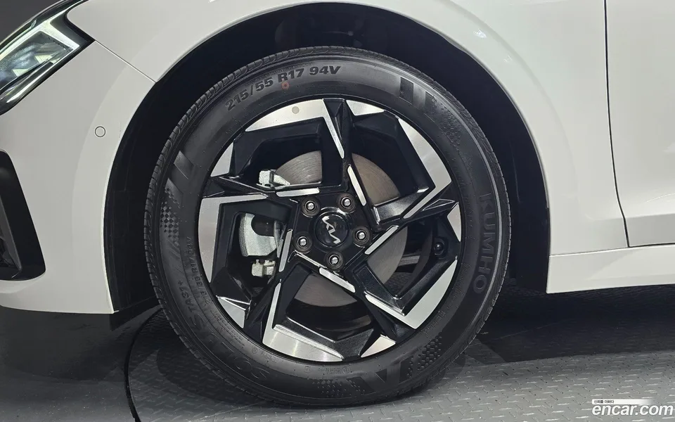 Kia K5 2.0 2025 — миниатюра 2