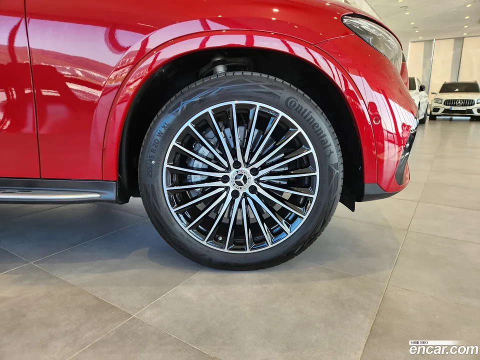 Mercedes-Benz GLC-Class GLC300 4MATIC 2025 — миниатюра 5