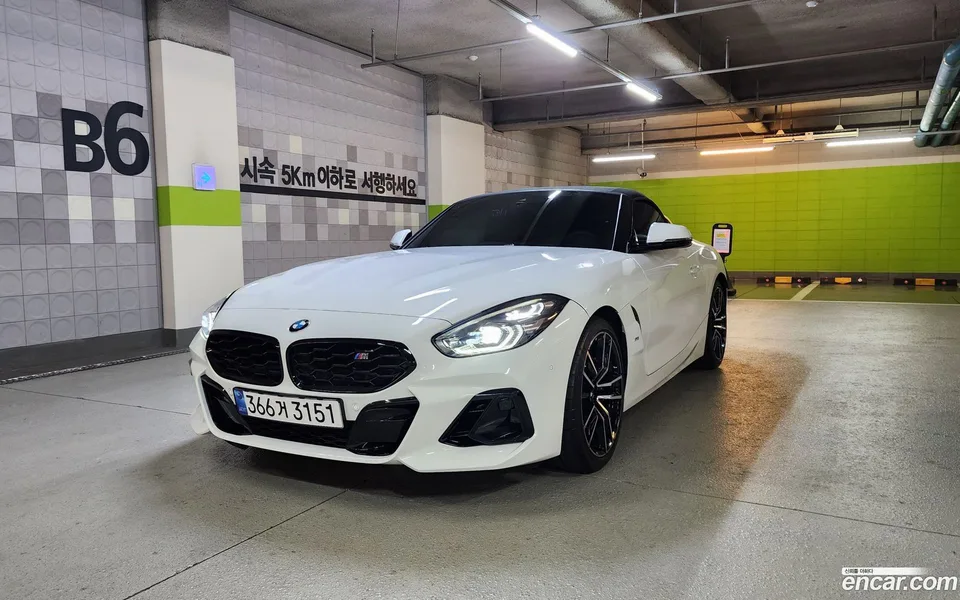 BMW Z4 sDrive20i M 2025 — фото 1, купить с доставкой в Москву