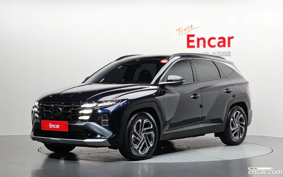 Hyundai Tucson NX4 2.0 4WD 2024 — фото 1, купить с доставкой в Москву
