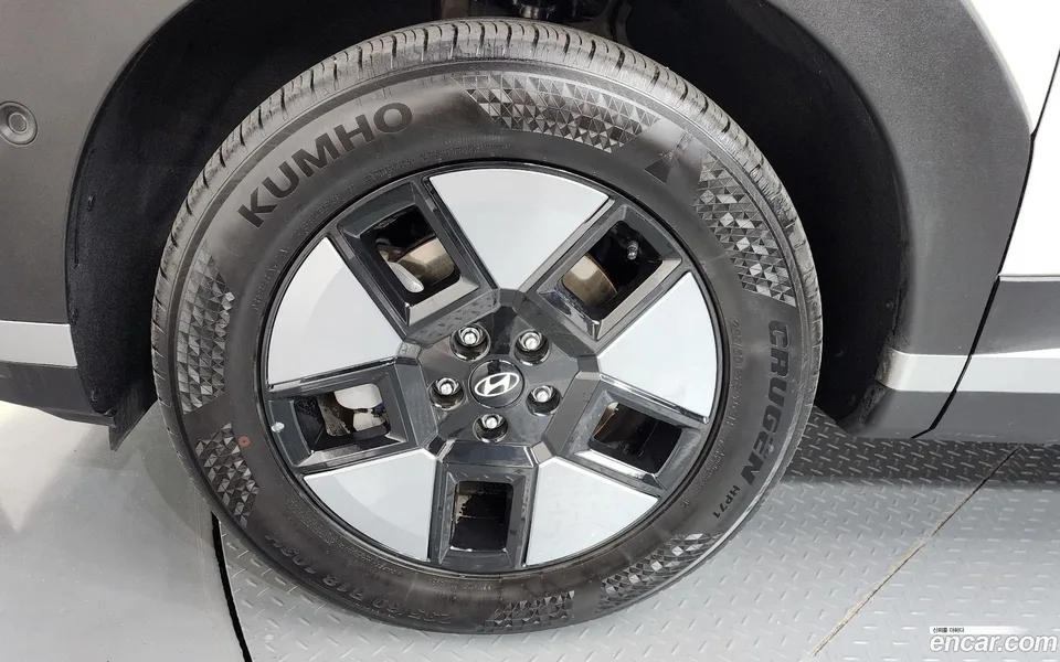 Hyundai SantaFe HEV 1.6 2WD 2024 — миниатюра 5