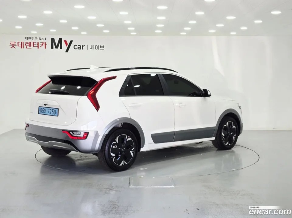 Kia Niro EV 2024 — миниатюра 2
