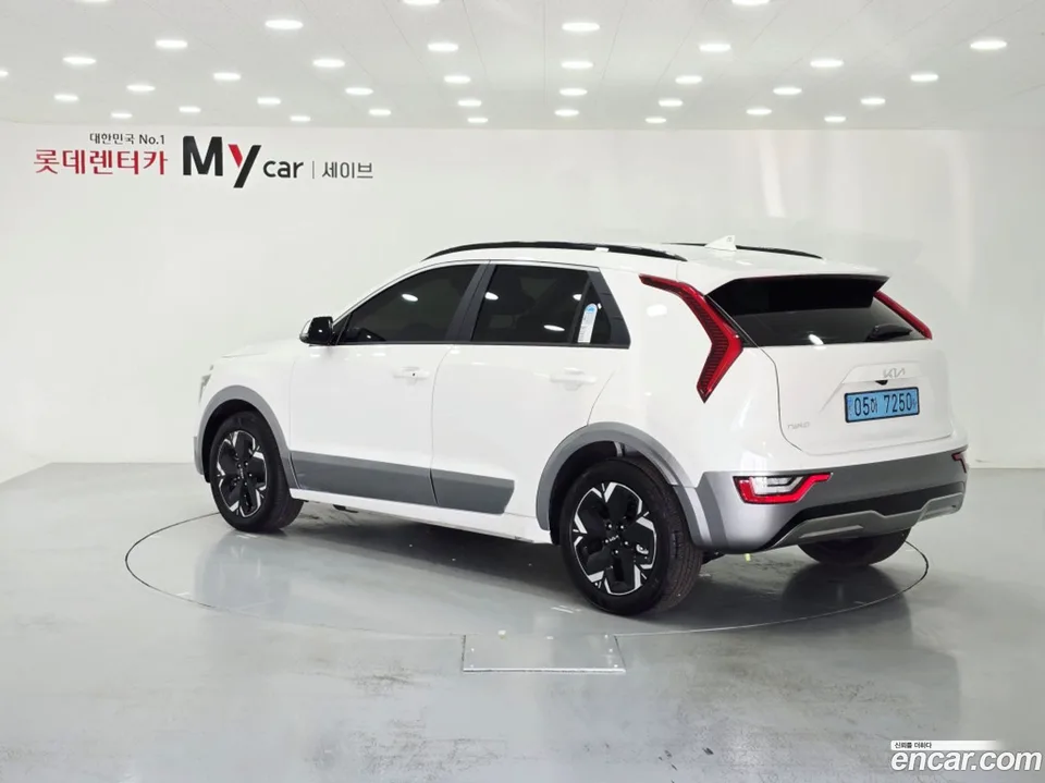 Kia Niro EV 2024 — миниатюра 3