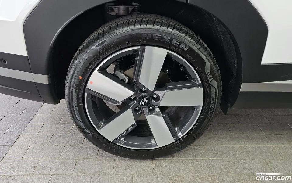 Hyundai SantaFe 2.5T 4WD 2025 — миниатюра 5