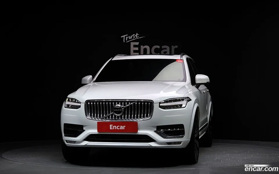 Volvo XC90 B6 2022 — миниатюра 3
