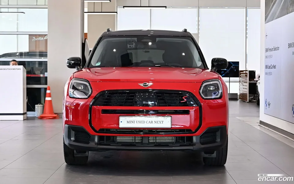 MINI Cooper S Countryman ALL4 2024 — миниатюра 3