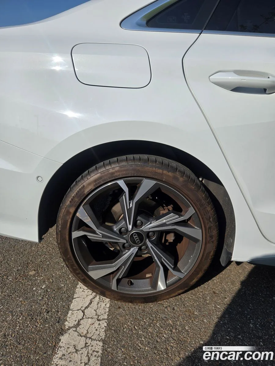 Audi A3 (8Y) 40 TFSI 2023 — миниатюра 5