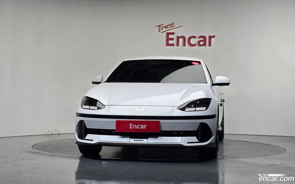 Hyundai Ioniq 6 AWD 2023 — миниатюра 3