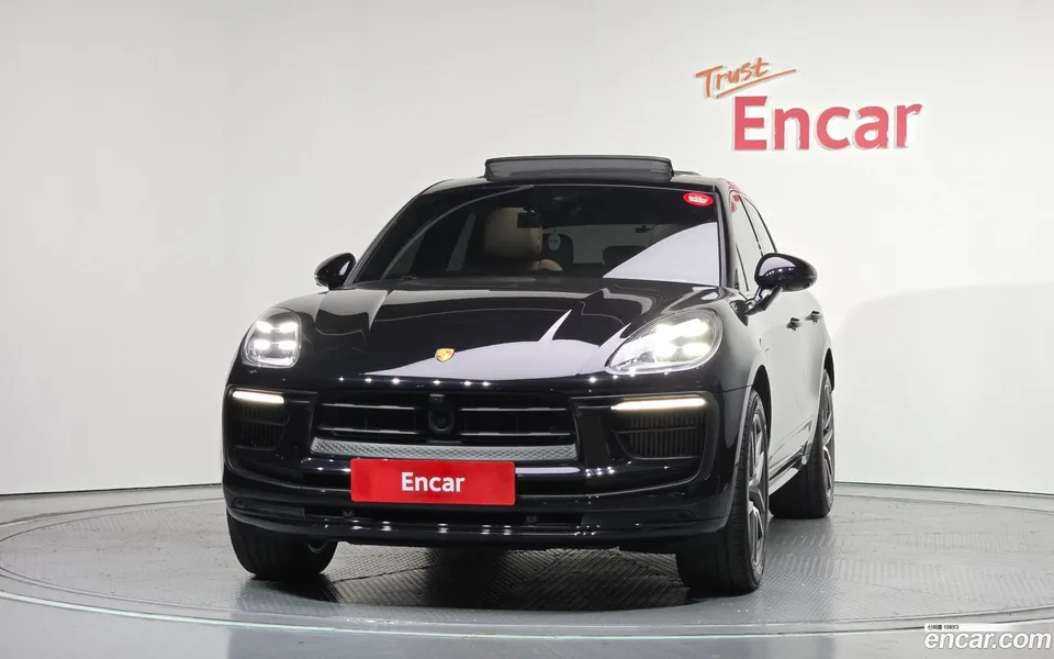 Porsche Macan 2.9 S 2023 — миниатюра 3