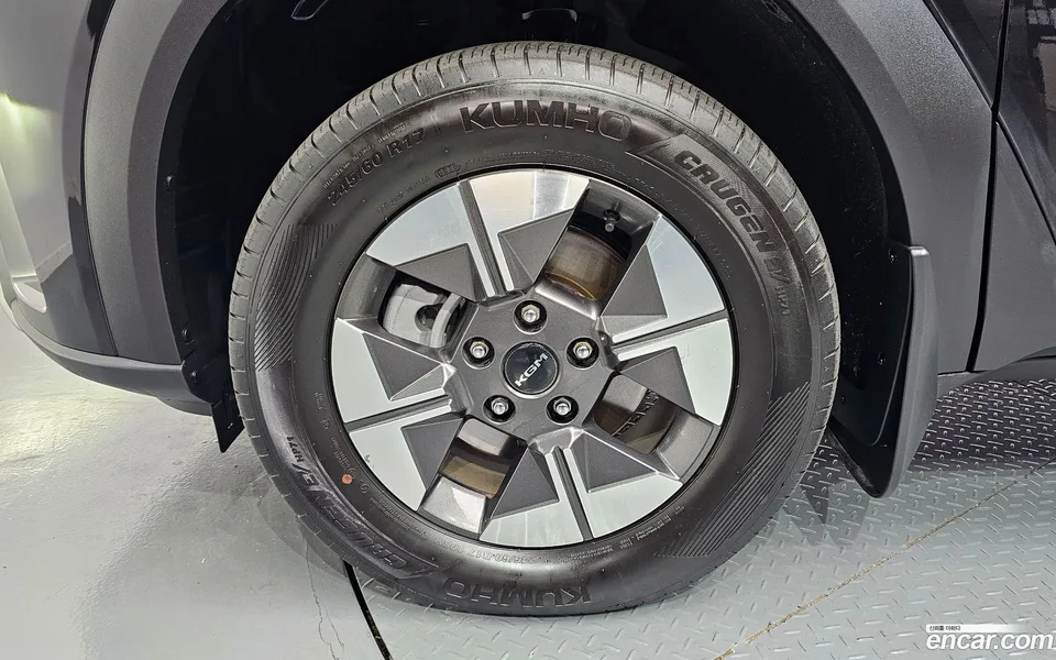 KG Mobility Musso EV MX 2025 — миниатюра 2