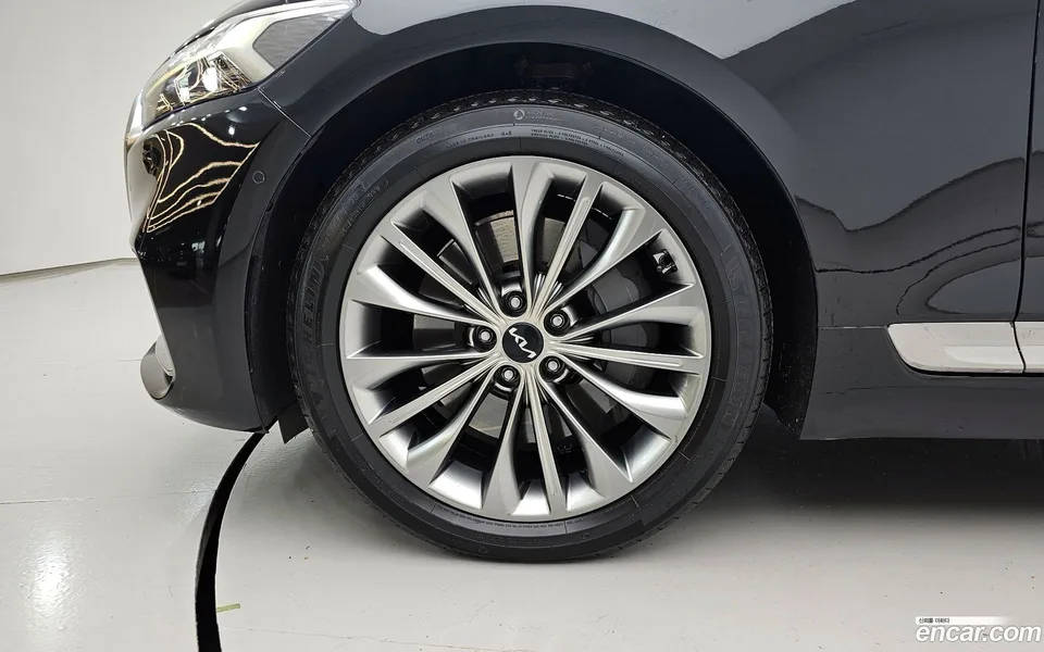 Kia K9 3.8 GDI AWD 2022 — миниатюра 5