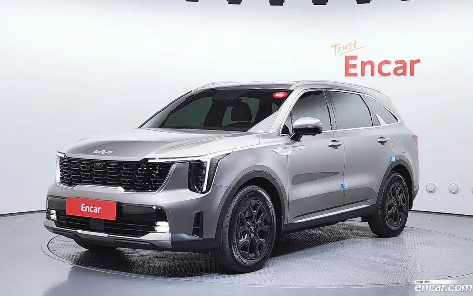 Kia Sorento HEV 1.6 2WD 2023 — фото 1, купить с доставкой в Москву