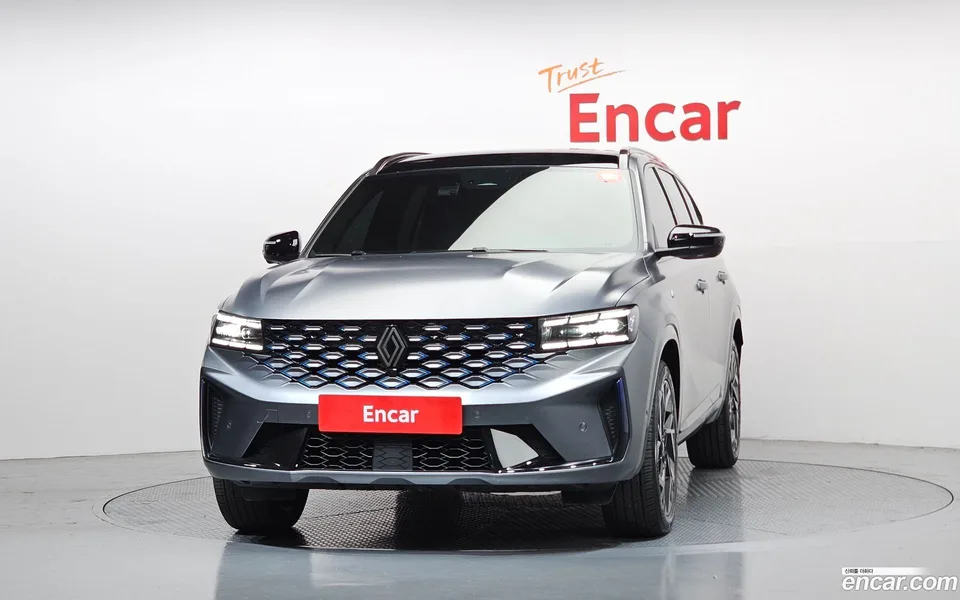 Renault Samsung Grand Koleos 1.5 E-TECH 2WD 2024 — миниатюра 3