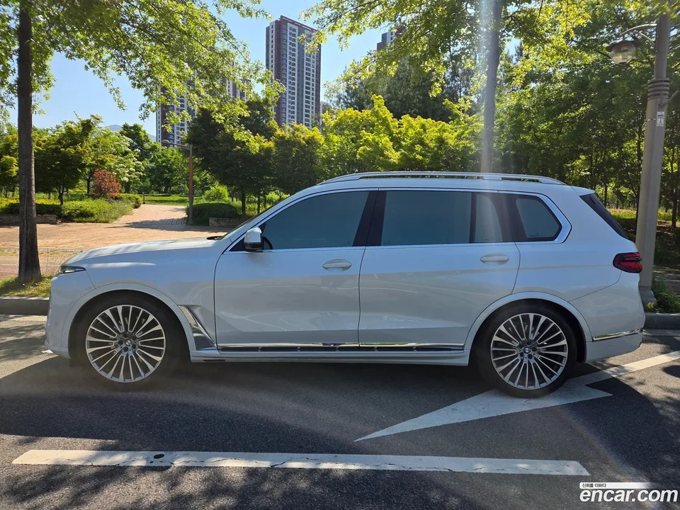 BMW X7 xDrive 40d 6 2025 — миниатюра 2