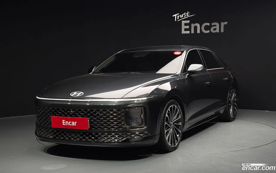 Hyundai Grandeur 3.5 2WD 2023 — фото 1, купить с доставкой в Москву