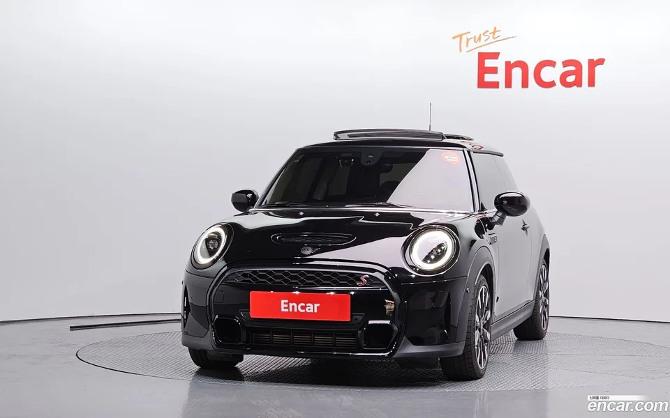 MINI Cooper S 2022 — миниатюра 3