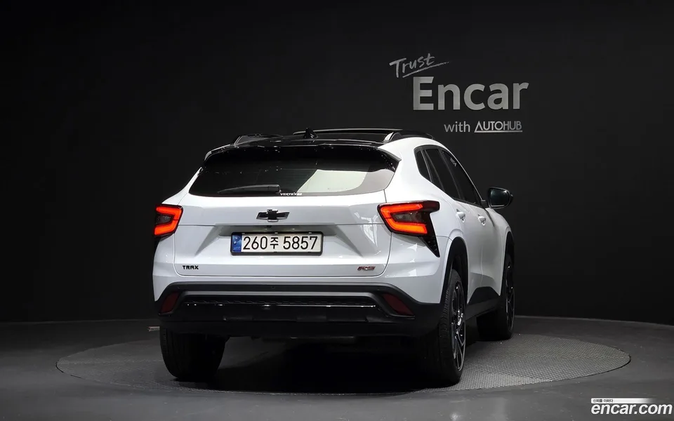 Chevrolet Trax Crossover 1.2 RS 2023 — миниатюра 4