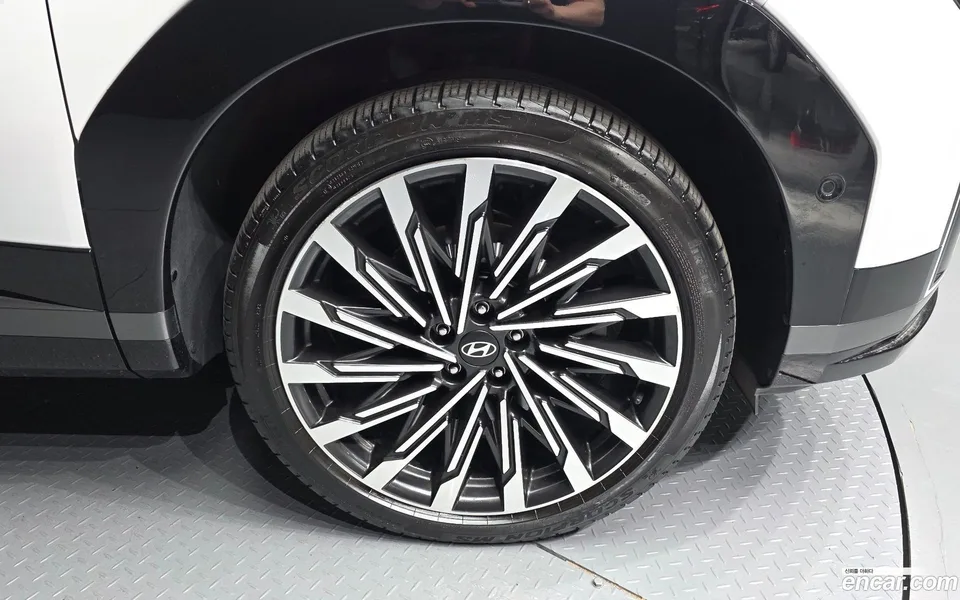 Hyundai SantaFe 2.5T 2WD 2023 — миниатюра 5