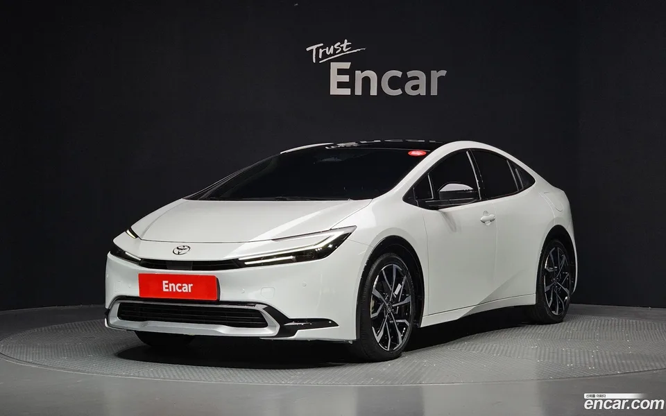 Toyota Prius 2024