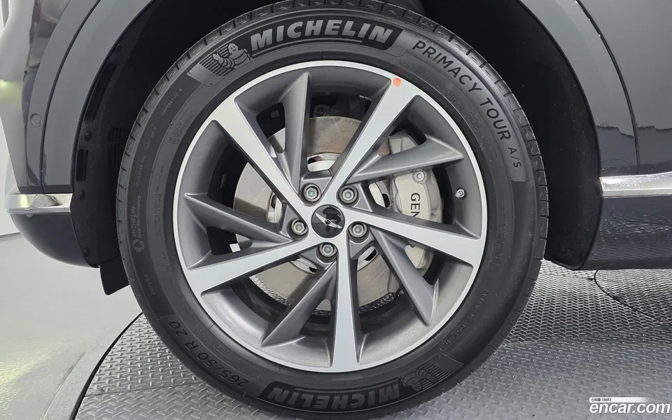 Genesis GV80 2.5T 2WD 2025 — миниатюра 2