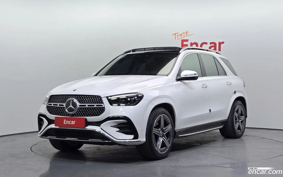 Mercedes-Benz GLE-Class GLE450 4MATIC 2023 — фото 1, купить с доставкой в Москву