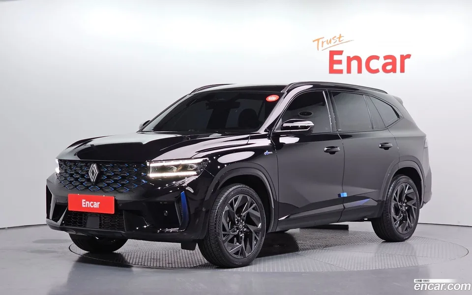 Renault Samsung Grand Koleos 2.0 4WD 2024 — фото 1, купить с доставкой в Москву