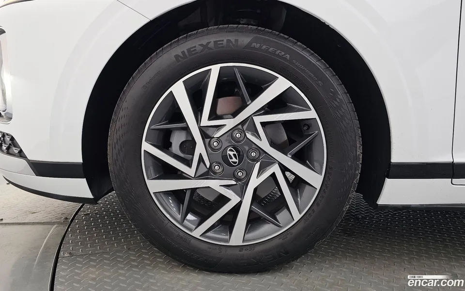 Hyundai Grandeur 2.5 2WD 2024 — миниатюра 5