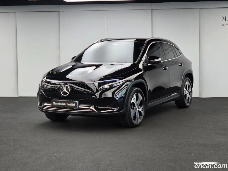 Mercedes-Benz EQA EQA250 2025 — фото 1, купить с доставкой в Москву