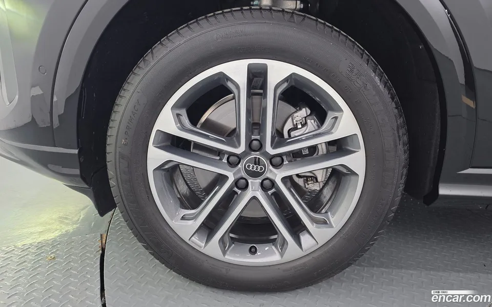 Audi Q5 (80A) 40 TFSI 2025 — миниатюра 5