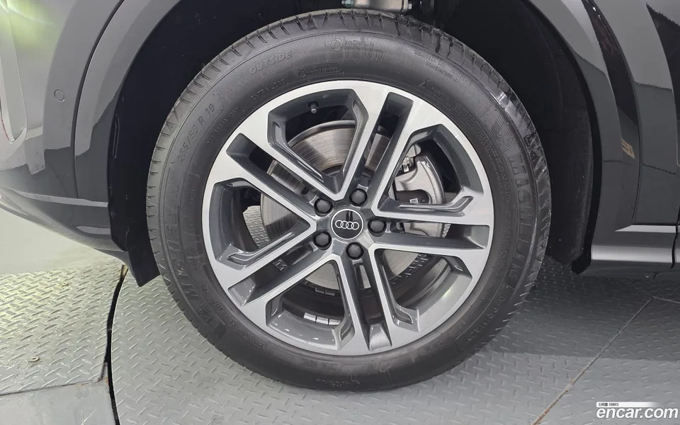 Audi Q5 (80A) 40 TFSI 2025 — миниатюра 5