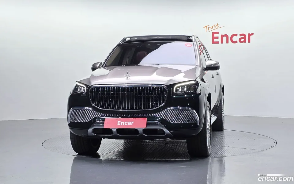 Mercedes-Benz GLS-Class GLS600 4MATIC 2023 — thumbnail 3