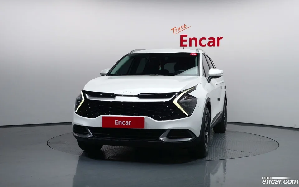 Kia Sportage 2.0 2WD 2022 — миниатюра 3