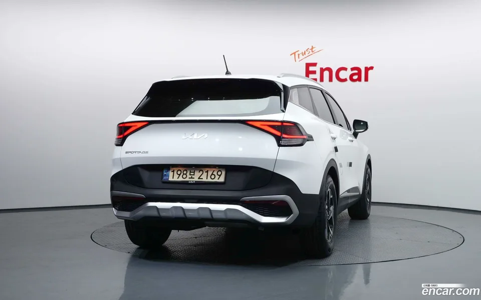 Kia Sportage 2.0 2WD 2022 — миниатюра 4