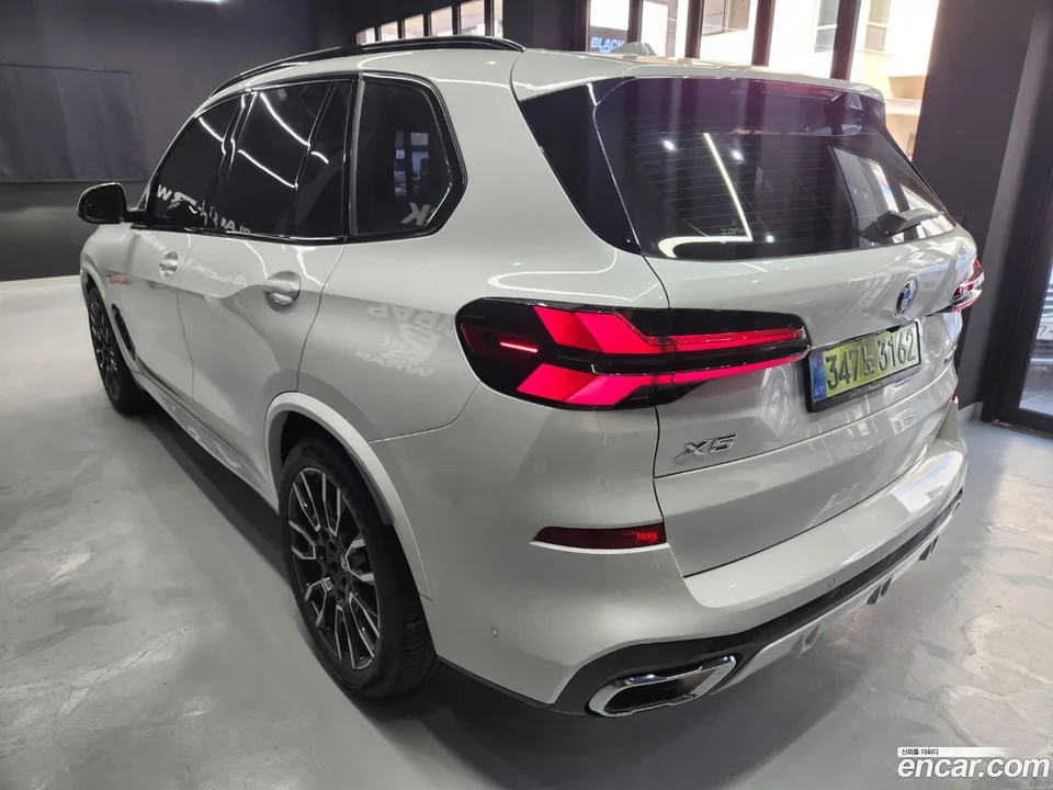 BMW X5 xDrive 40i M 2026 — миниатюра 4