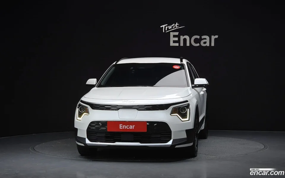 Kia Niro EV 2023 — миниатюра 3