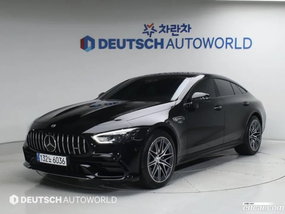 Mercedes-Benz AMG GT 4 43 4MATIC+ 2022 — фото 1, купить с доставкой в Москву