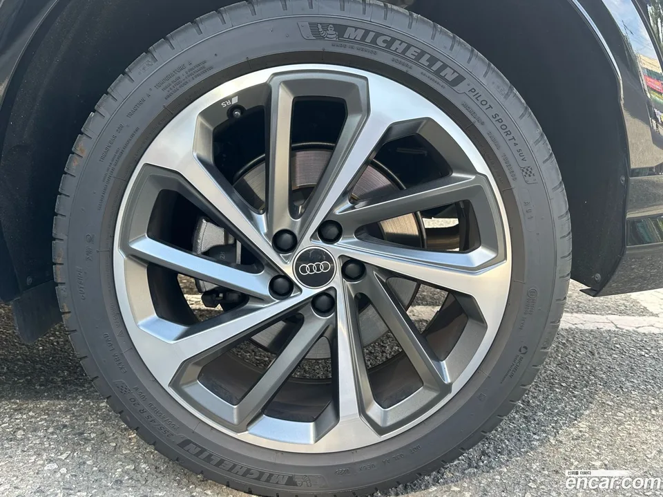Audi Q5 (80A) 40 TDI S Line 2025 — миниатюра 2