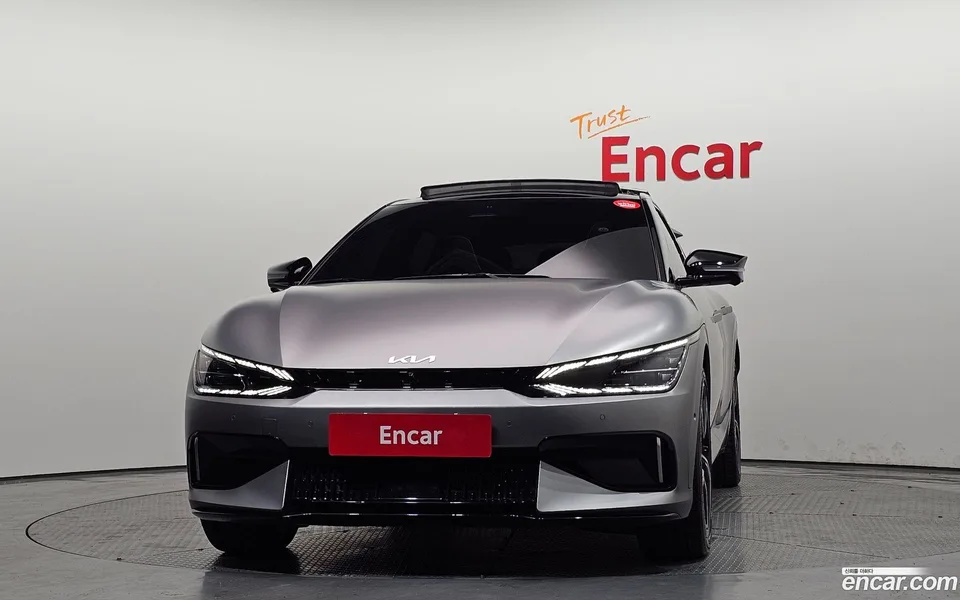 Kia EV6 GT 4WD 2022 — миниатюра 3