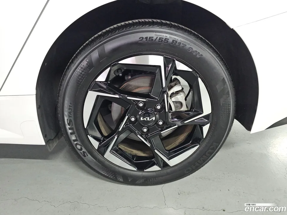Kia K5 2.0 2024 — миниатюра 2