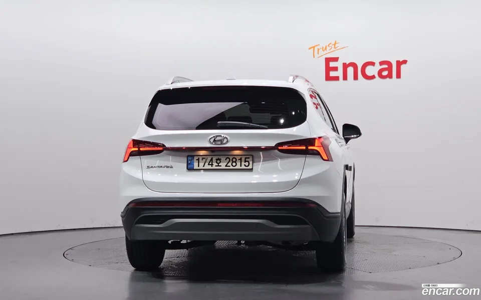Hyundai SantaFe 2.5T 2WD 2023 — миниатюра 4