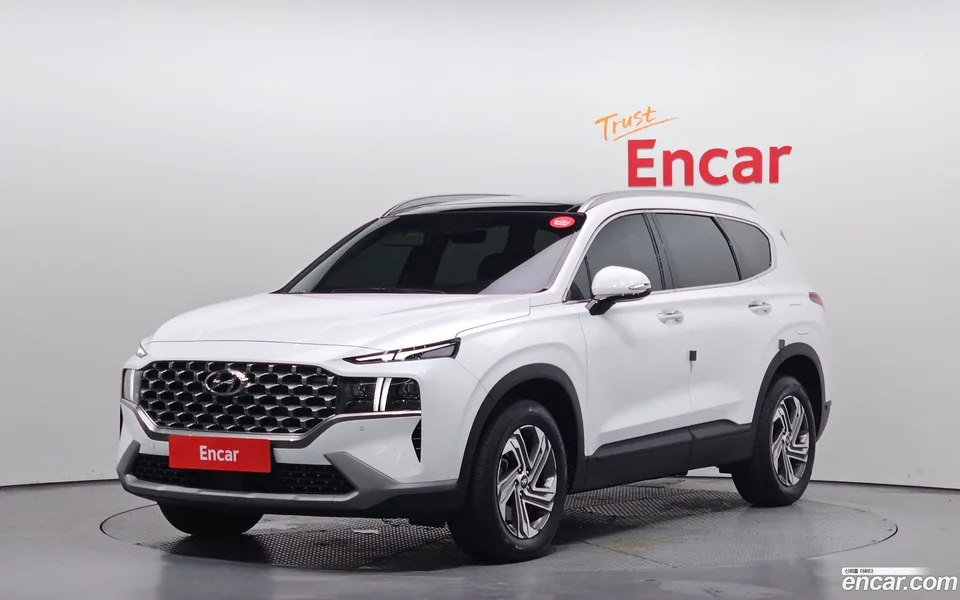 Hyundai SantaFe 2.5T 2WD 2023 — фото 1, купить с доставкой в Москву
